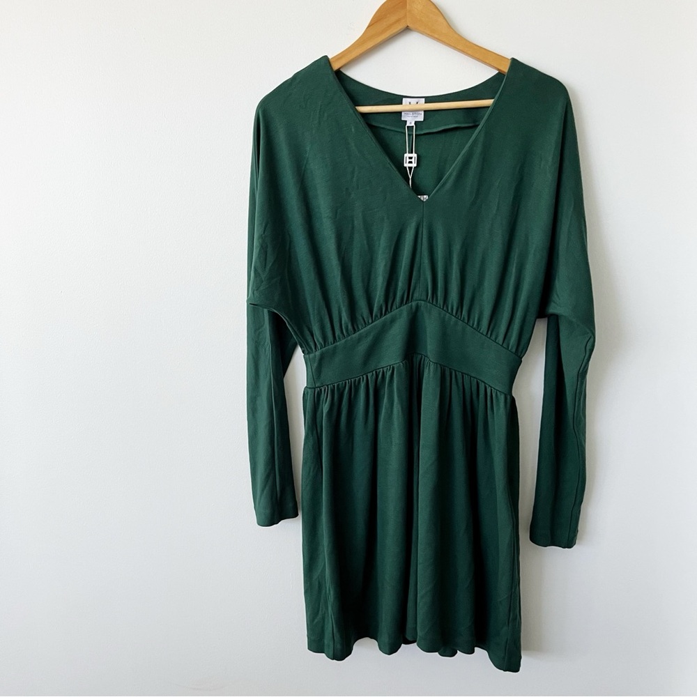 Halston long sleeve emerald dress
